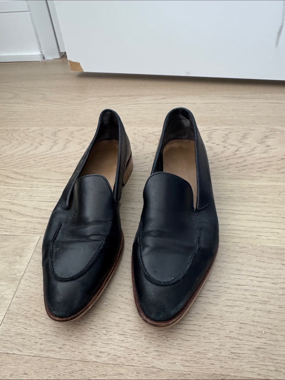 Everlane Black Leather Slip-On Mule